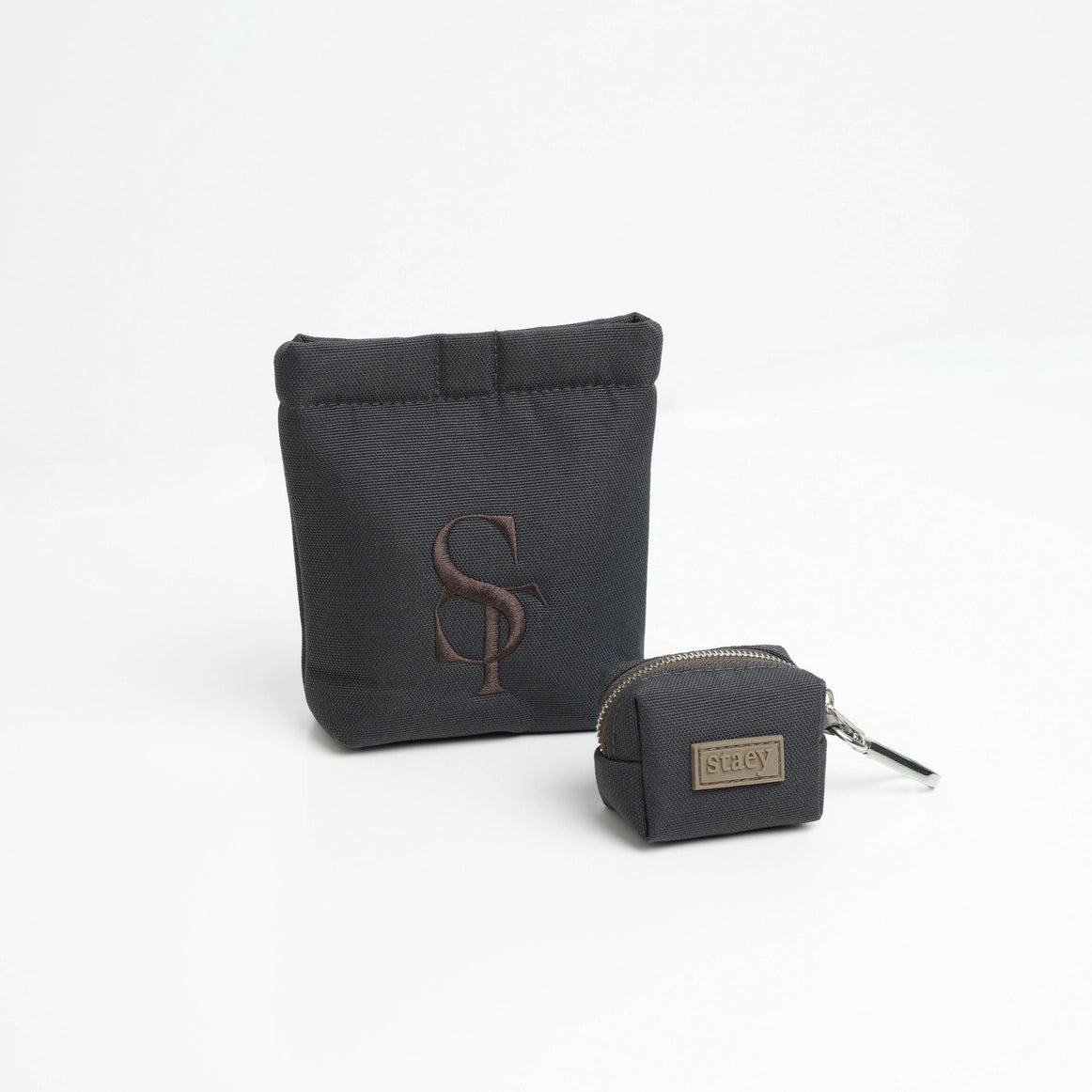 Sac à friandises pour chien ELMA avec porte-sacs à déjections – Storm – STAEY