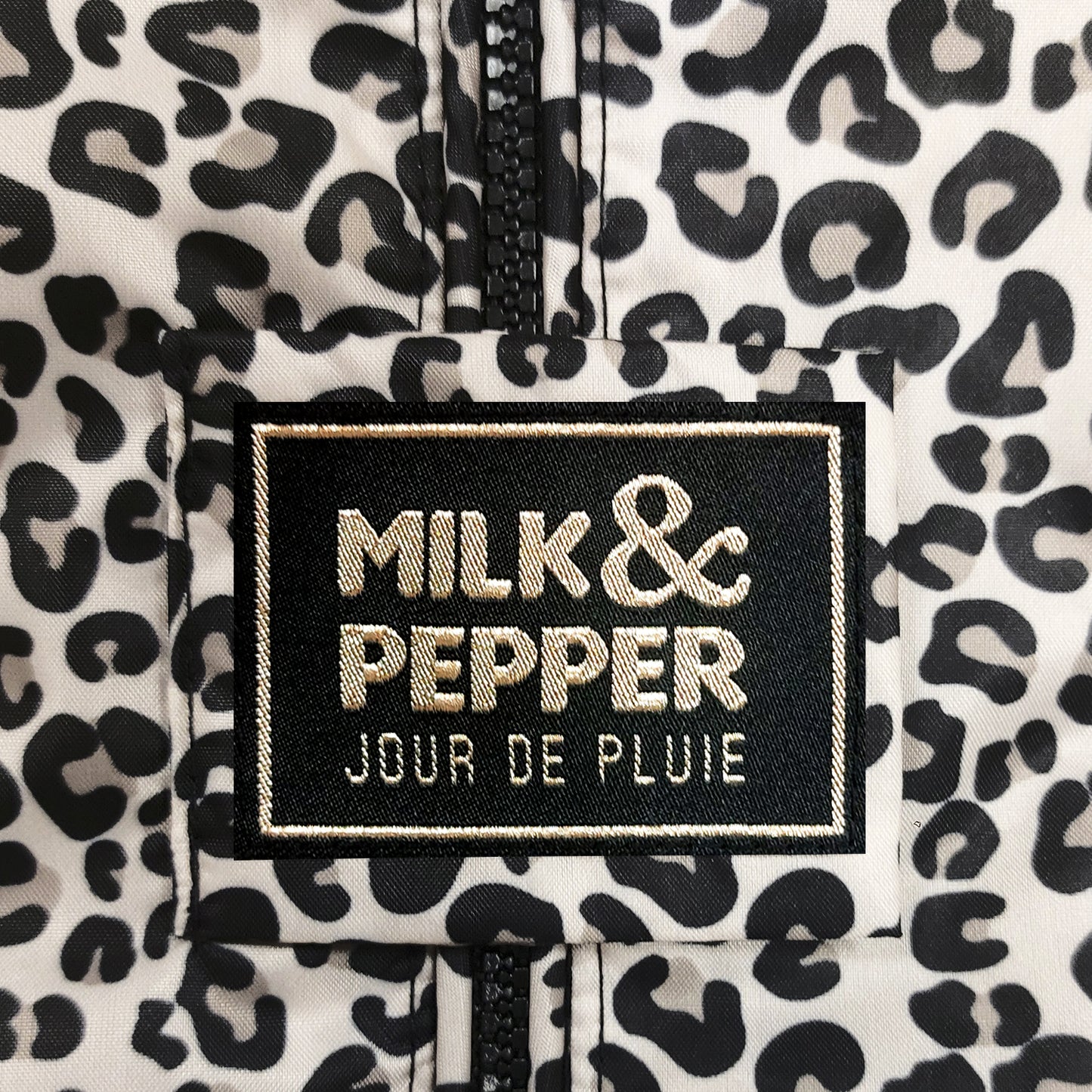 Imperméable HAWA avec harnais intégré pour chien – Milk & Pepper