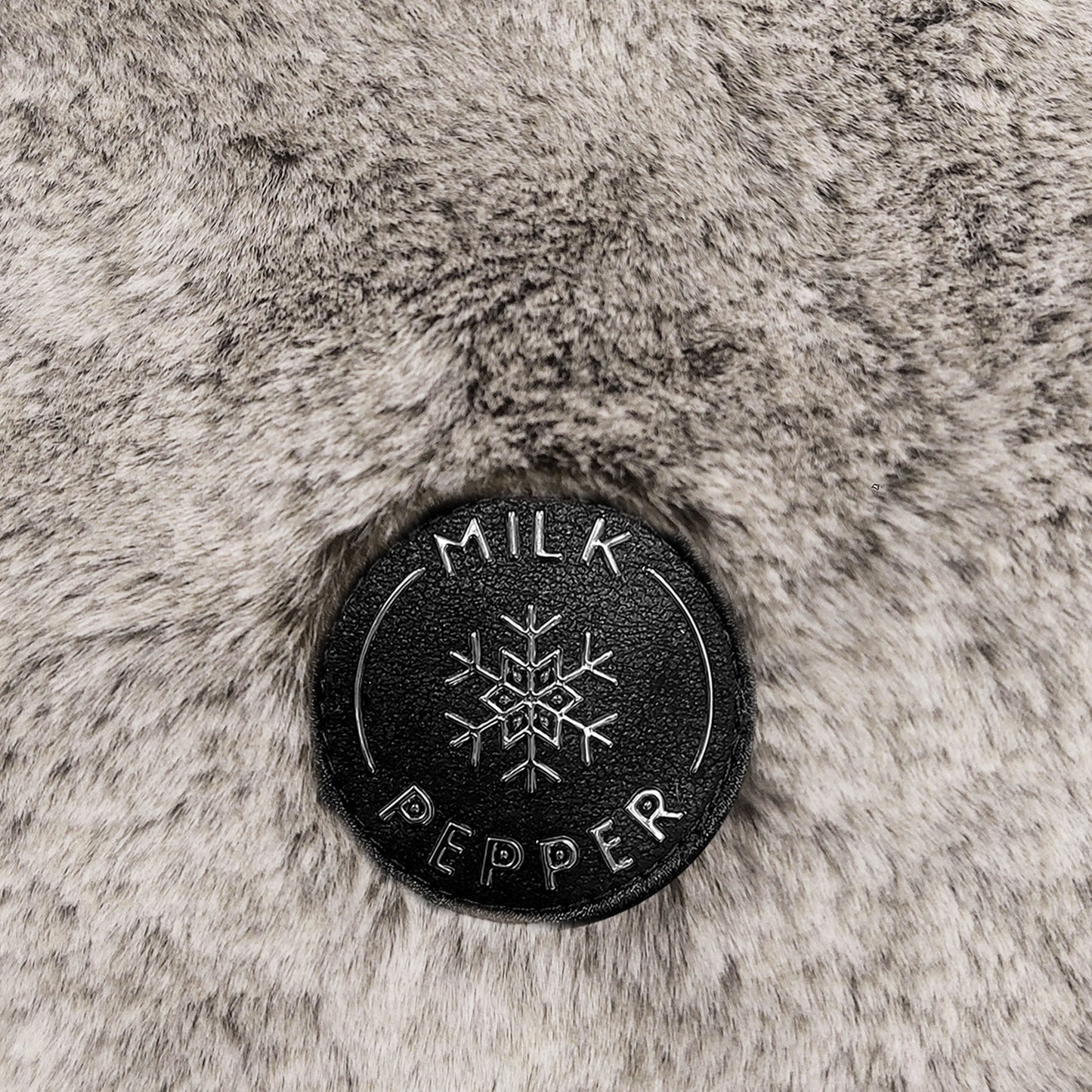 Manteau LEOPOLD imperméable et réversible pour chien – Milk & Pepper